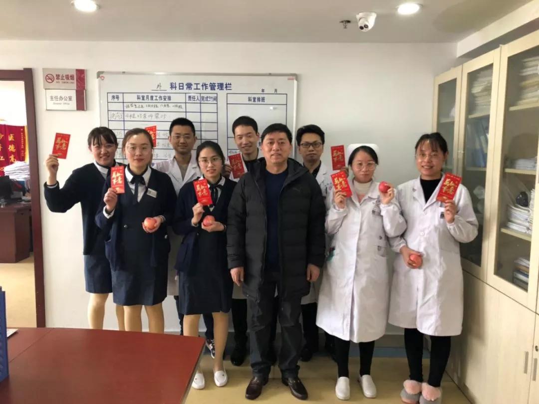 點擊放大鼠標滾輪控制大小